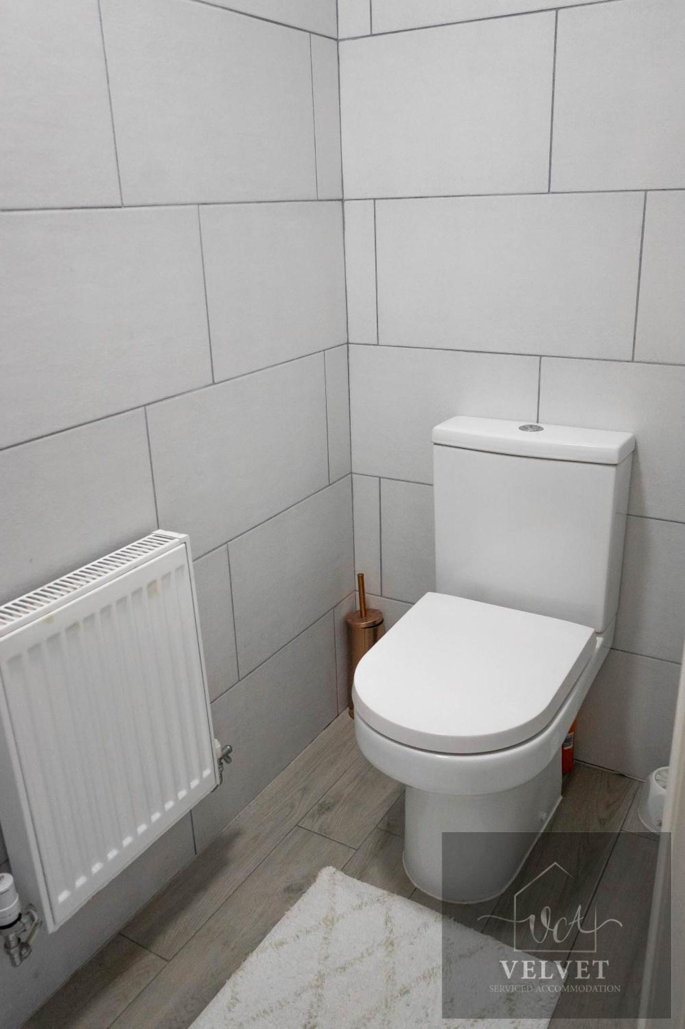 1 Bed House , Free Wifi,Free Parking,Leasure,Business Leilighet Swansea Eksteriør bilde